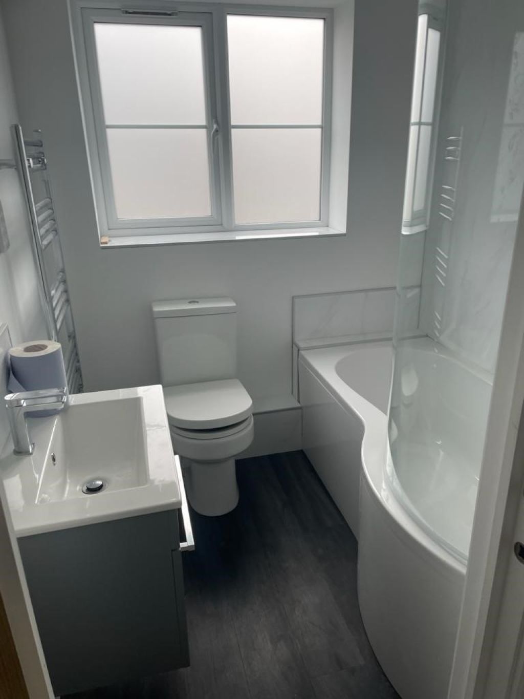 1st Floor Bathroom